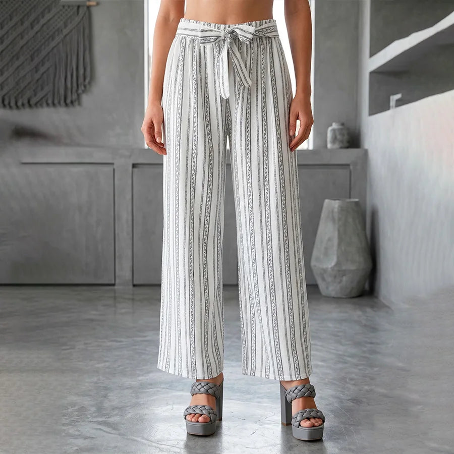 Pantalón Wide Leg con Cinturón de Lazo – Elegancia y Ajuste Perfecto