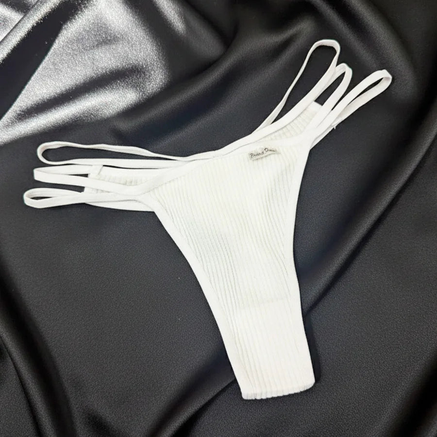 Panty Sexy de Hilos Cruzados para Dama – Diseño Moderno y Ajustable