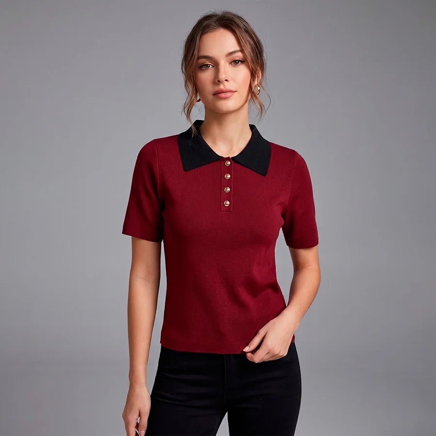 Camiseta Polo de Punto con Cuello en Contraste y Botones Dorados - Estilo Refinado