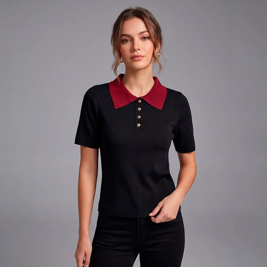 Camiseta Polo de Punto con Cuello en Contraste y Botones Dorados - Estilo Refinado