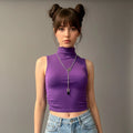 Top "High Neck" con Cadena Incluida – ¡El Look Completo!