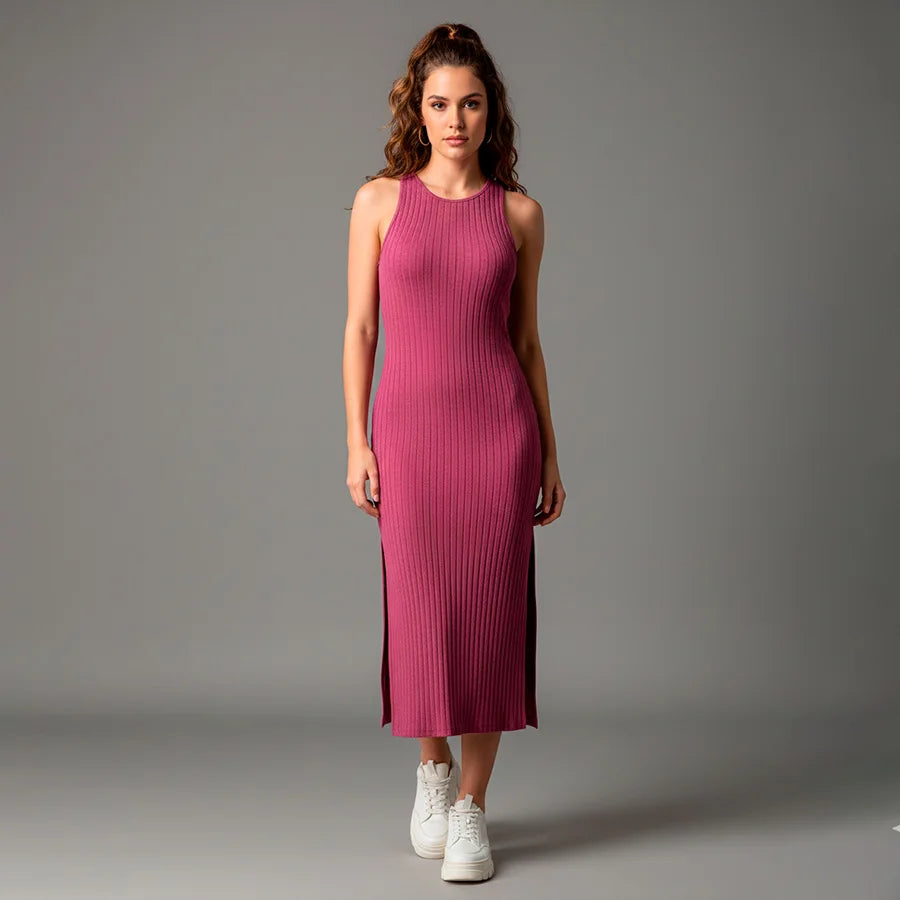 Vestido Midi Acanalado Sin Mangas con Abertura Lateral – Estilo Casual y Versátil