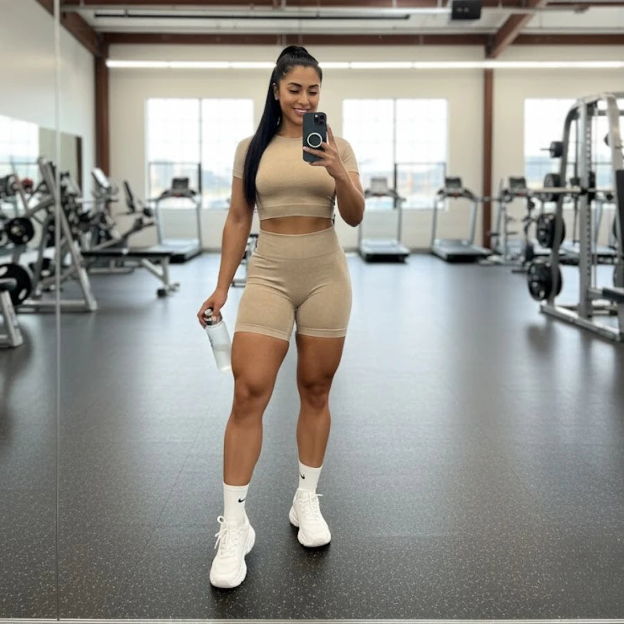 Conjunto Deportivo Seamless (Sin Costuras) de Short y Crop Top - Efecto Push Up Levanta Glúteos