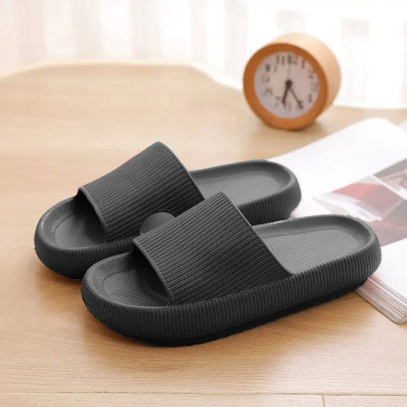 Zapatillas de nube con plataforma gruesa para mujer, sandalias deslizantes con almohada de suela blanda Eva para interior del hogar, chanclas de playa antideslizantes de verano 2025