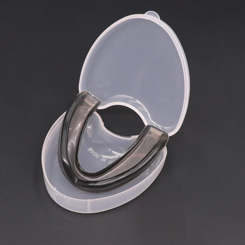 COYOCO Sports-Protector bucal de silicona para dientes, Protector de boxeo antidesgaste, moldeador libre de Taekwondo, aparatos de Rugby para Karate