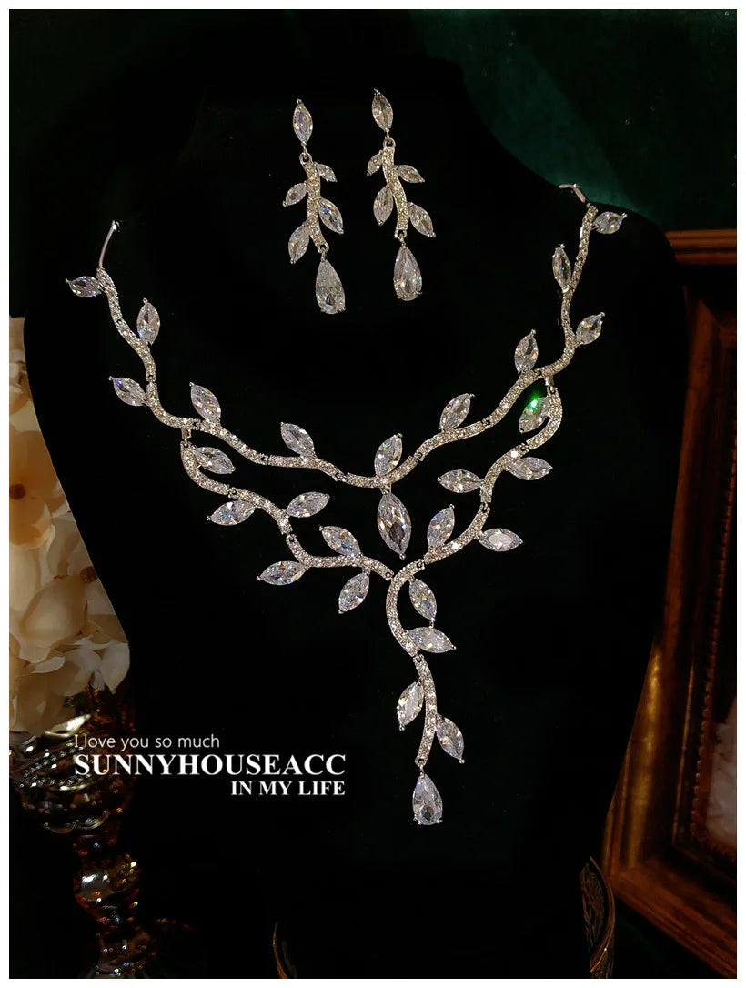 Conjuntos de joyería fina para mujer, collar de plata de ley S925, pendientes de diseño Floral de alta calidad, conjunto de accesorios brillantes para fiesta y boda