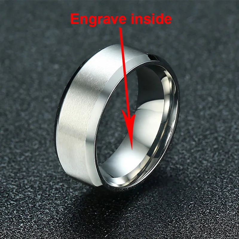 Vnox-Anillo de boda personalizado de acero inoxidable para hombres y mujeres, anillo central cepillado con borde biselado, banda negra, nombre grabado, letra, fecha