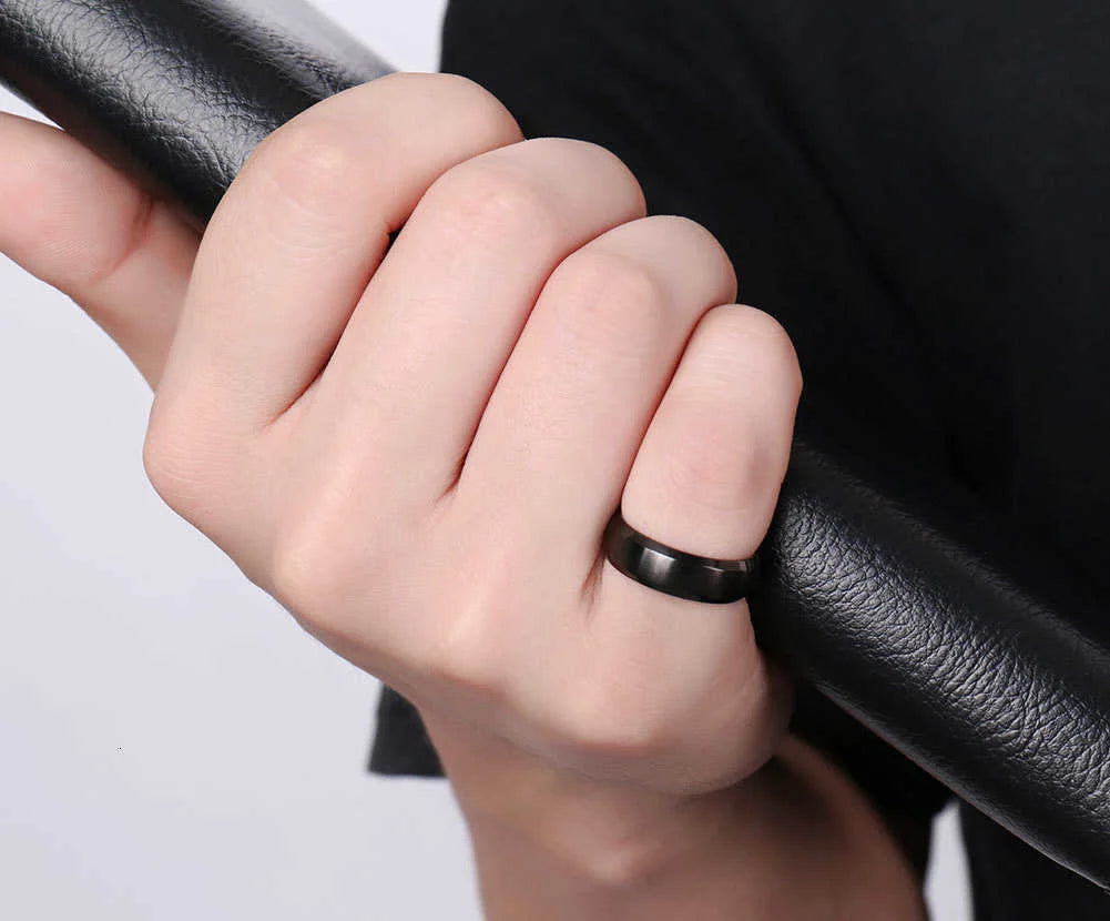 Vnox-Anillo de boda personalizado de acero inoxidable para hombres y mujeres, anillo central cepillado con borde biselado, banda negra, nombre grabado, letra, fecha