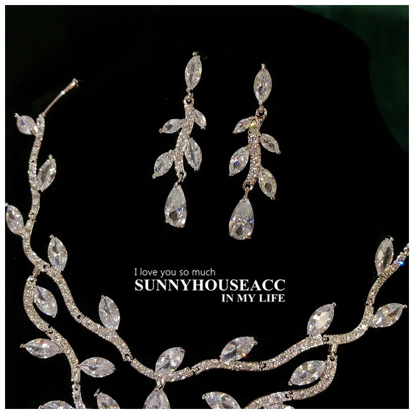 Conjuntos de joyería fina para mujer, collar de plata de ley S925, pendientes de diseño Floral de alta calidad, conjunto de accesorios brillantes para fiesta y boda