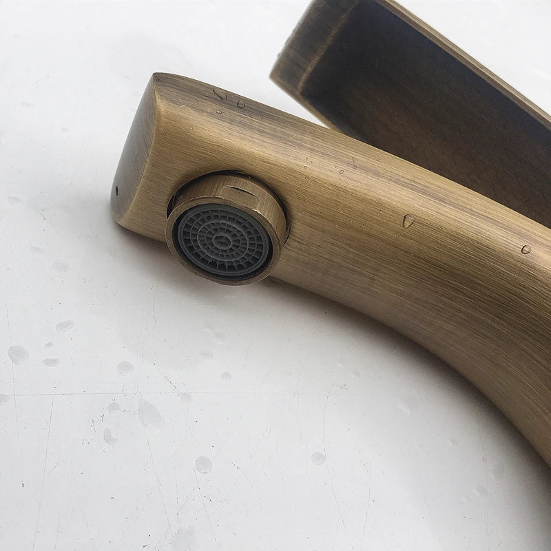 Grifos de Baño de Estilo Moderno, Grifo de Lavabo de Latón Negro/Plateado, Grifo de Lavabo de un Solo Orificio, Grifo Mezclador de Agua Fría y Caliente, Torneira
