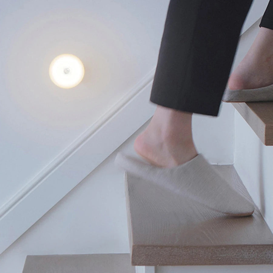 Luz nocturna magnética de luz blanca/cálida con sensor de movimiento, detección de 3-6M, lámpara LED regulable recargable para armario de dormitorio