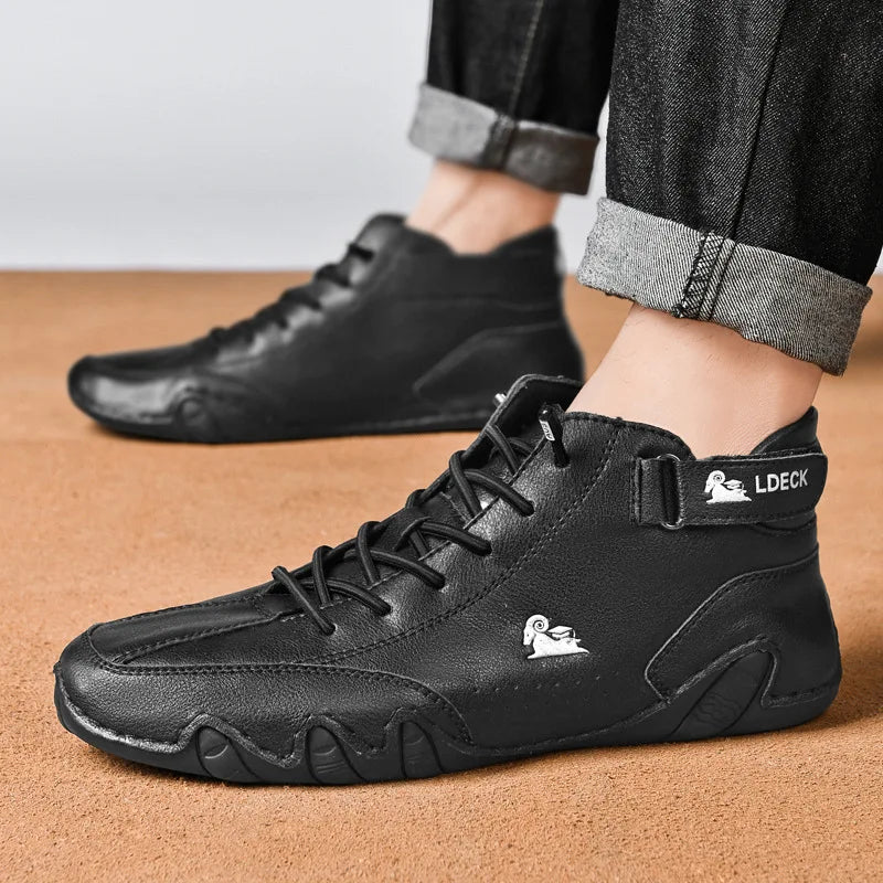 Botas de hombre, zapatos informales de invierno para motocicleta, zapatillas altas impermeables, calzado de lujo, 2023