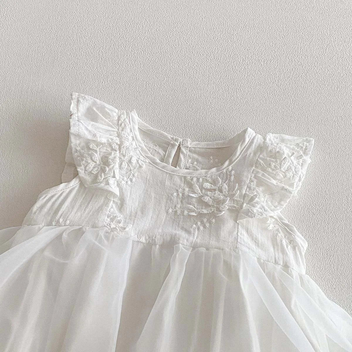 Conjunto de Ropa para Bebé Niña de 0 a 2 Años, 2026, Body Blanco con Estampado Floral Tridimensional y Gorro, 2 Piezas