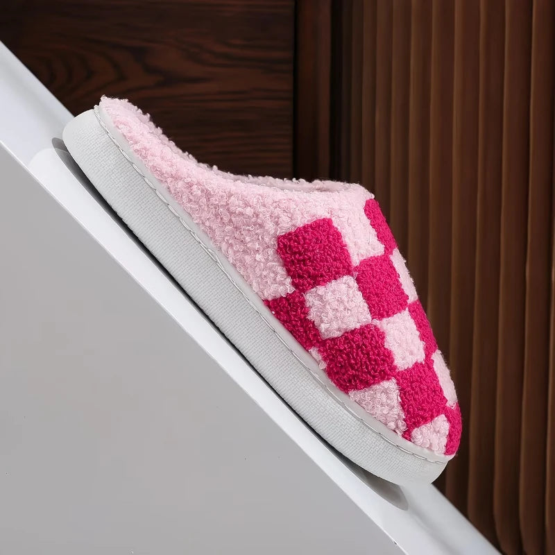 Zapatilla a cuadros para mujer, invierno cálido, hogar, dibujos animados Kawaii, Contton de felpa, interior, divertido, lindo, peludo, zapatos de suelo para casa, tablero de ajedrez femenino