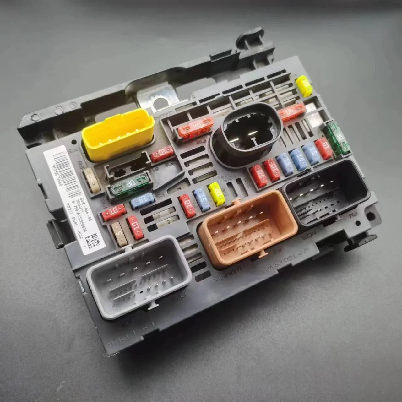Caja de fusibles de capó auténtica usada, controlador de montaje de unidad BSM R05 9666700480 para Peugeot 307 308 408 Citroen C4 Berlingo