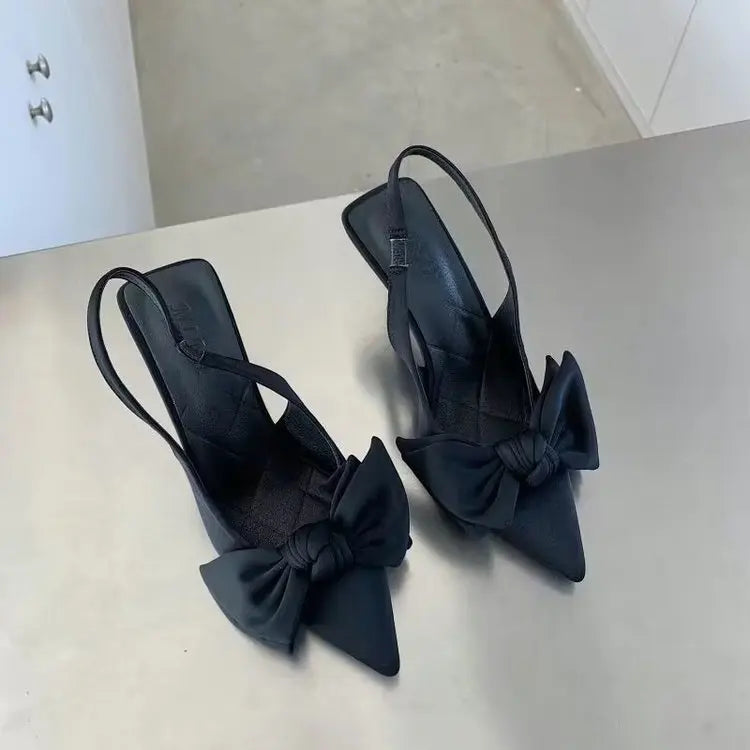 Zapatos cómodos para mujer, sandalias con tacones de aguja, pajarita, traje de verano para mujer, color morado, talla grande, nuevas niñas, puntiagudos bajos, altos, negros grandes