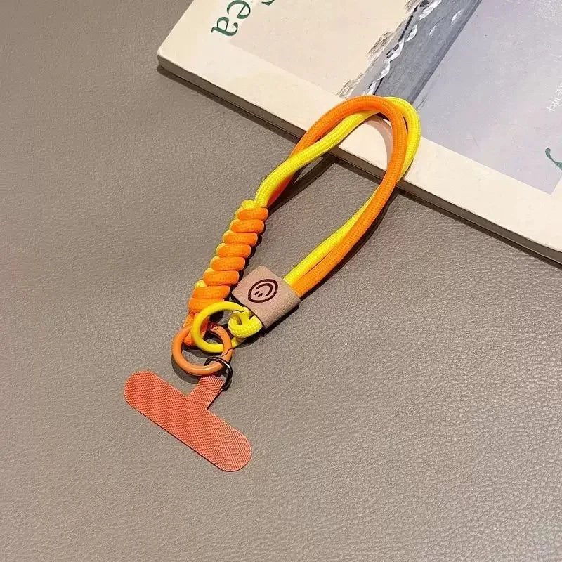 Cordón de teléfono tejido contrastante de estilo británico INS, funda de teléfono corta de mano a la moda, cuerda para muñeca, colgante para equipaje de muñeca, cuerda colgante
