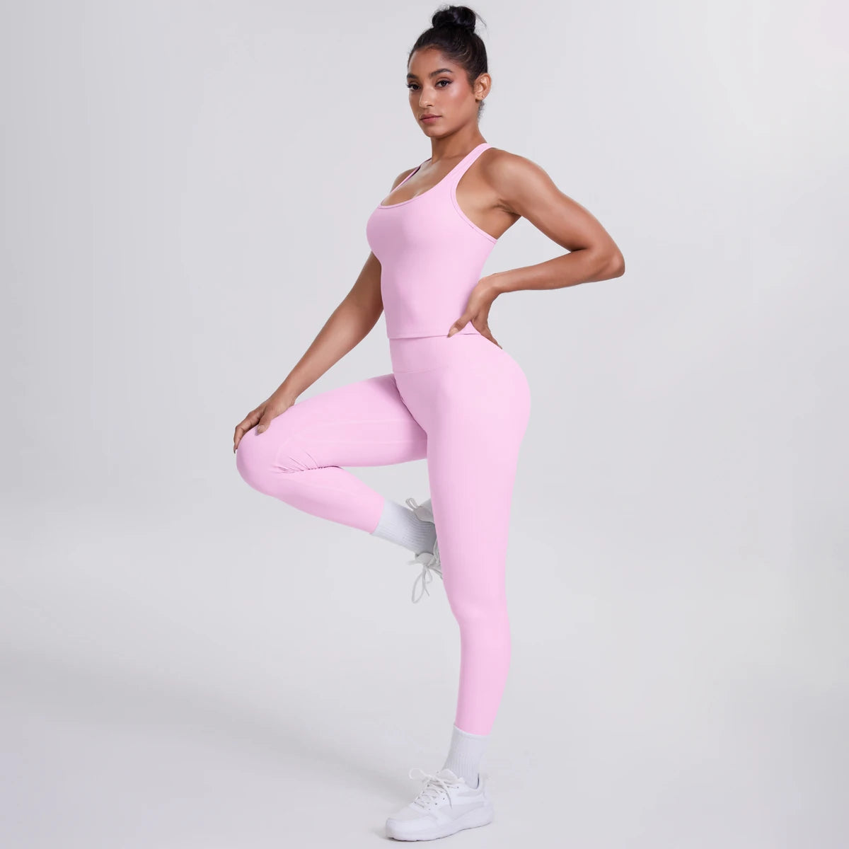 Hamidou - Conjunto de yoga de 2 piezas para mujer: leggings de fitness de secado rápido con efecto push-up y top deportivo con espalda en I de color liso.