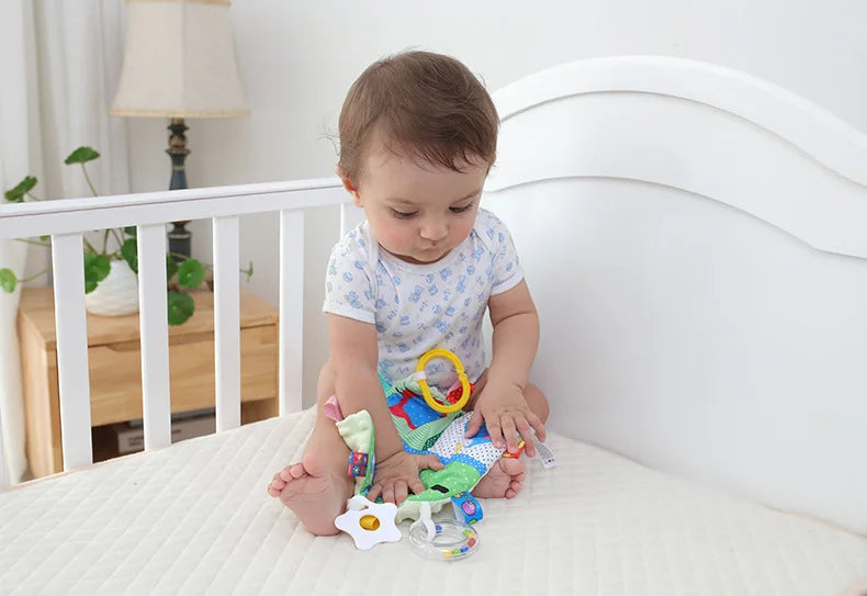 Toalla suave de felpa para bebé recién nacido, cochecito para dormir, sonajero, juguete colgante, manta de animales de dibujos animados, juguetes educativos de 0 a 24 meses