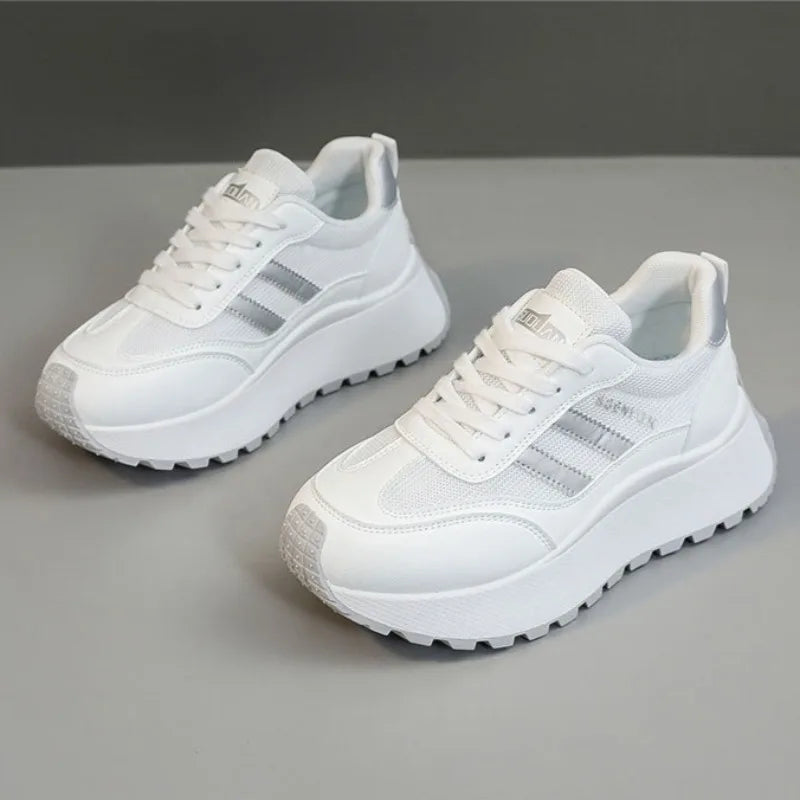 Zapatillas de deporte para mujer, calzado informal transpirable de malla, zapatos de tenis a la moda, zapatos de plataforma con aumento de altura para mujer, zapatos deportivos nuevos 2025