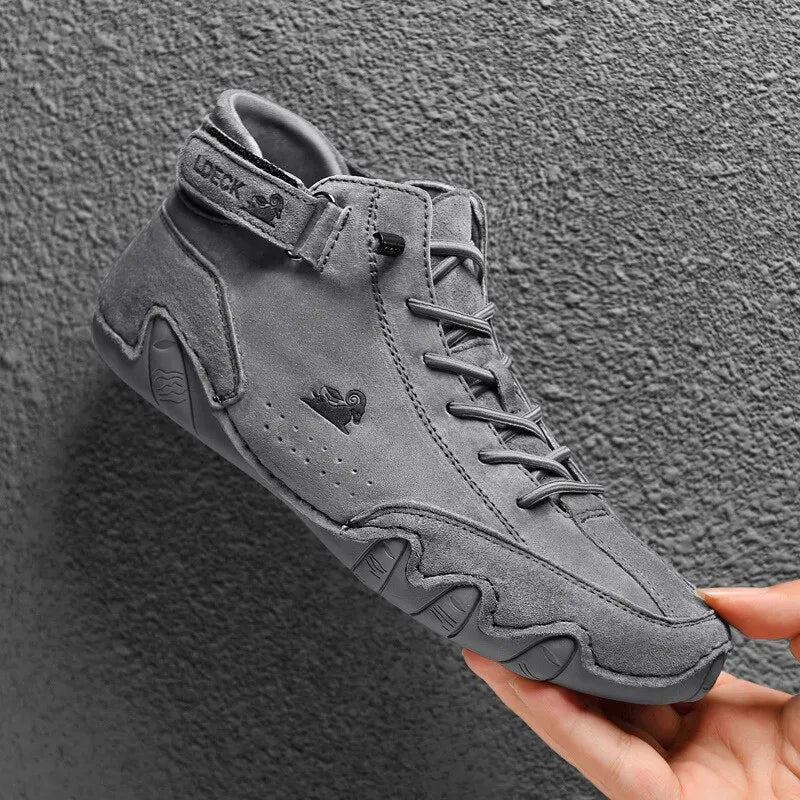 Botas de hombre, zapatos informales de invierno para motocicleta, zapatillas altas impermeables, calzado de lujo, 2023