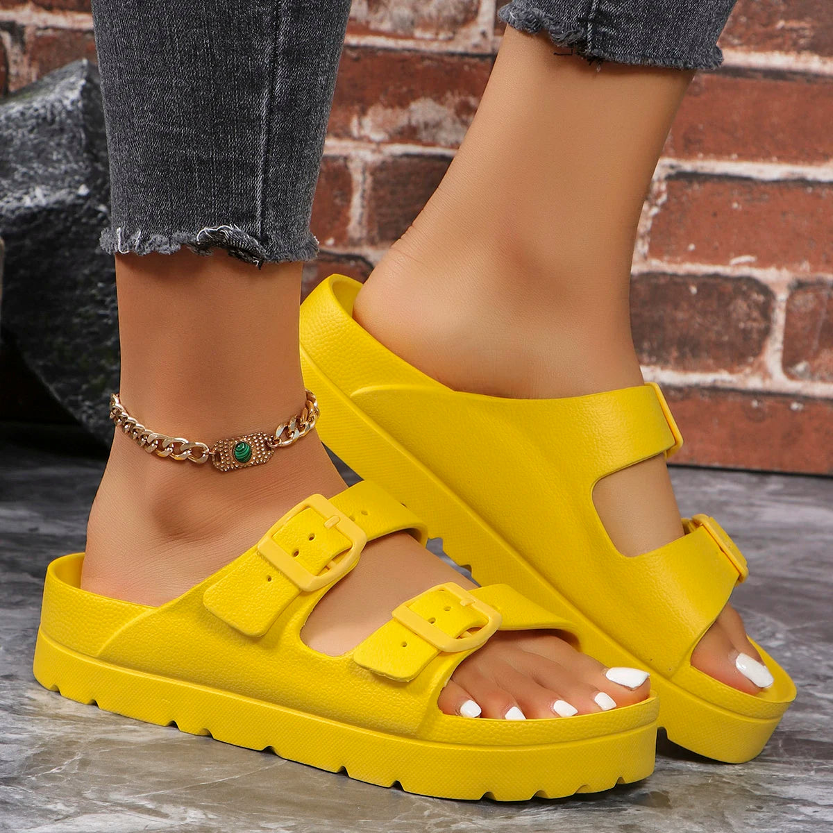 Zapatillas de plataforma de verano para mujer, sandalias de playa sin cordones con hebilla ajustable, chanclas ligeras y cómodas de EVA, suelas gruesas de 4cm