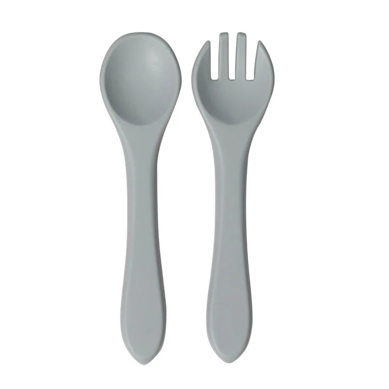 Juego de Cuchara y Tenedor de Silicona de Grado Alimenticio para Bebés, Utensilios de Alimentación para Niños Pequeños con Mango Largo y Cabeza Suave para Alimentos Infantiles