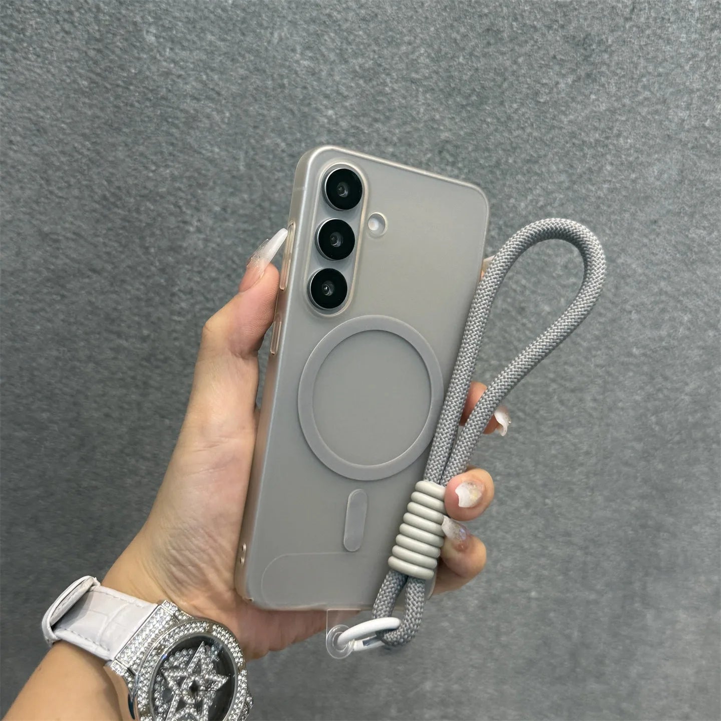 Funda Magnética Mate con Correa para Muñeca para Samsung Galaxy S25 S26 Ultra S22 S23 S24 Plus S21 FE A55 A56 A16 A17, Carcasa Rígida