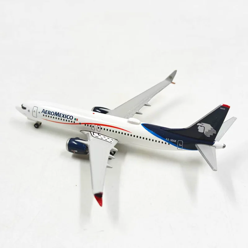 Modelo de avión de pasajeros Herpa Diecast Alloy a escala 1:500, Boeing 737 MAX 8 535595 de México, para exhibición y colecciones.