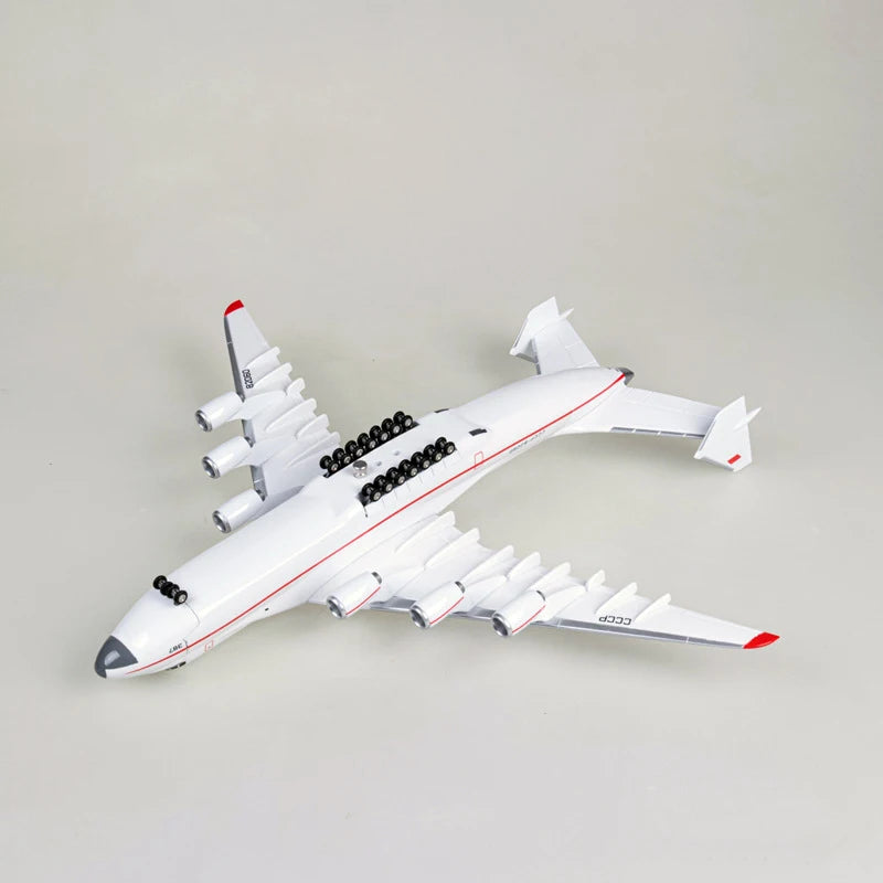Antonov AN-225 Avión de transporte escala 1/200 42cm modelo de avión de simulación adorno de recuerdo juguete colección de exhibición ornamento