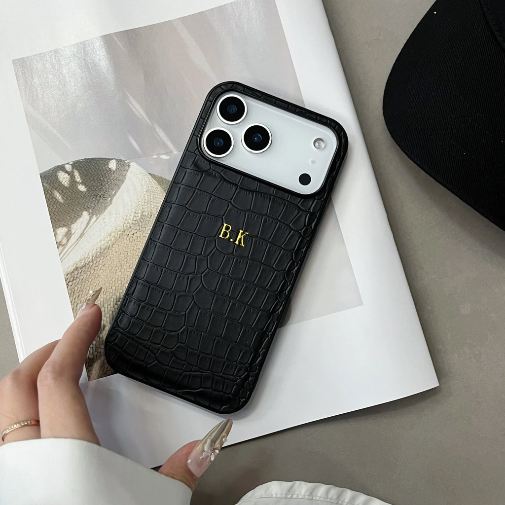 Funda de piel sintética con patrón de cocodrilo clásico con nombre personalizado de lujo para iPhone 17 16 15 14 13 12 11 Pro Max 17 estampado de lámina caliente de aire
