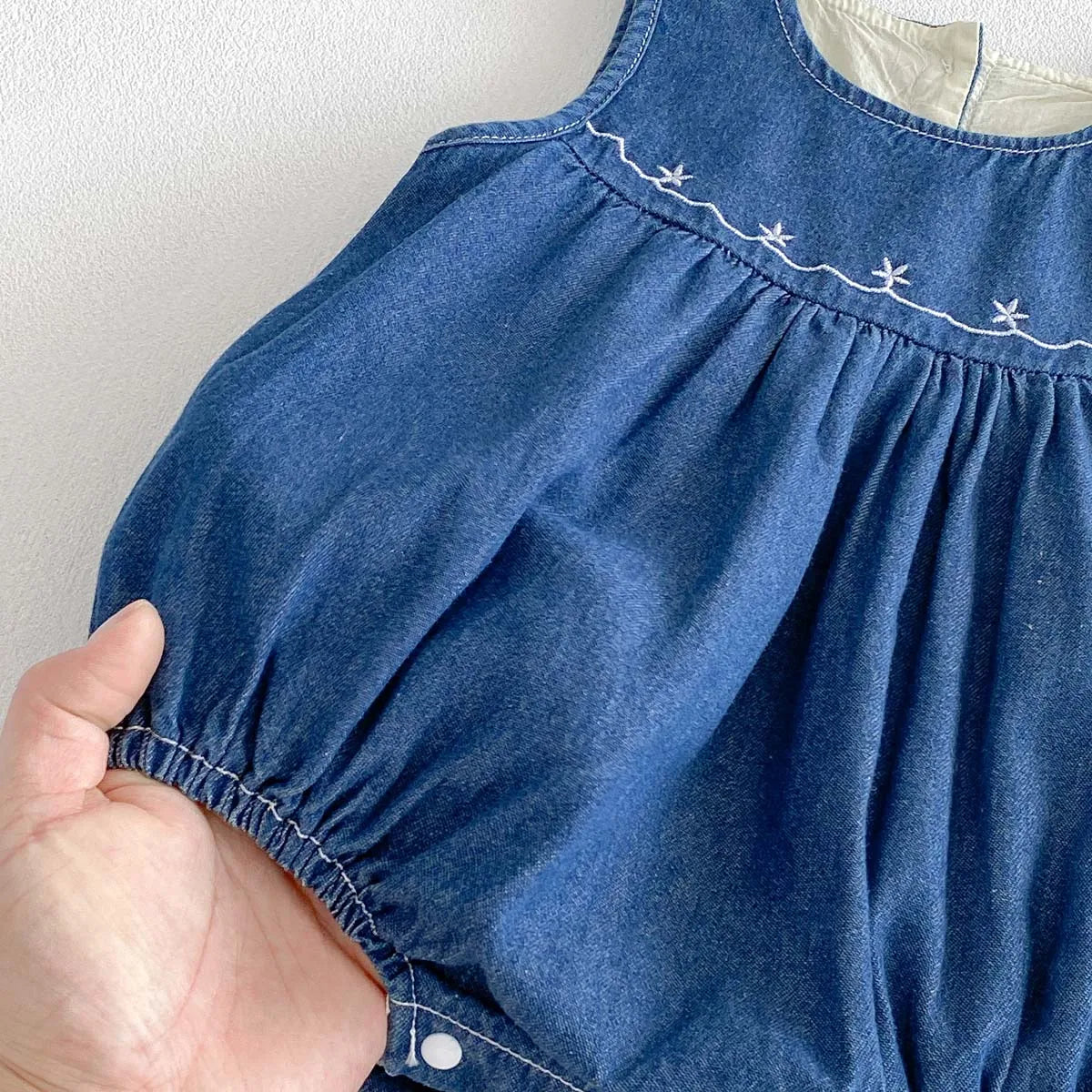 Mono vaquero sin mangas para bebés y niñas con bordado de estrellas, mono informal para uso diario y sesiones de fotos