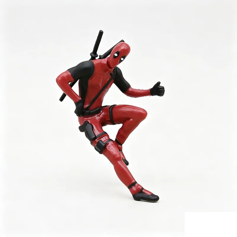 6 muñecos de acción nuevos de Deadpool y Wolverine, figura de Deadpool, modelo sentado, muñeco de los X-Men, colgante para coche, accesorios para coche, juguete para niños, regalo.