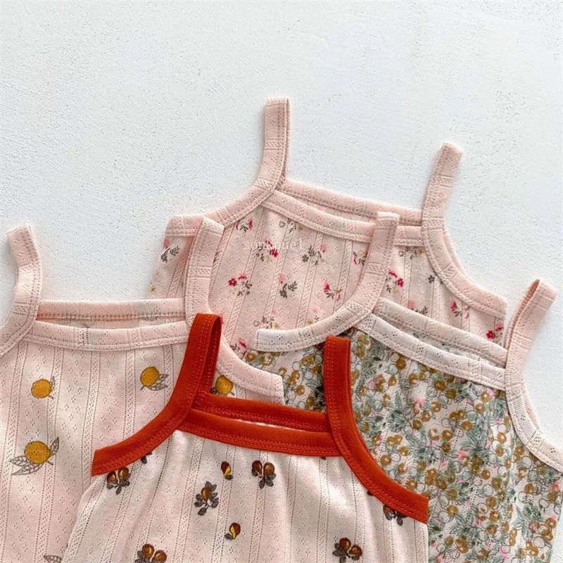 NOVEDAD DE VERANO 20225, Tops sin mangas para bebé y pantalones cortos de cintura ajustada, traje de 2 piezas, conjunto de ropa con cuello cuadrado para niñas, ropa de algodón para niños