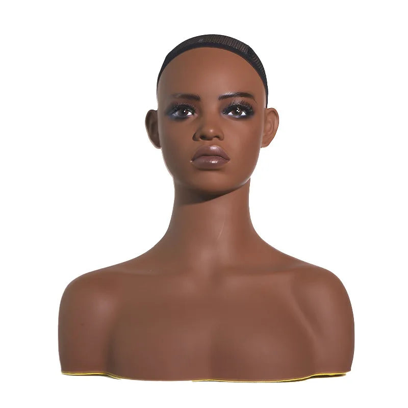 Cabeza de maniquí femenina realista con hombros, labio más completo, pestañas, agujeros para las orejas, cabeza de maniquí de maquillaje africano, busto, soporte para cabeza de peluca
