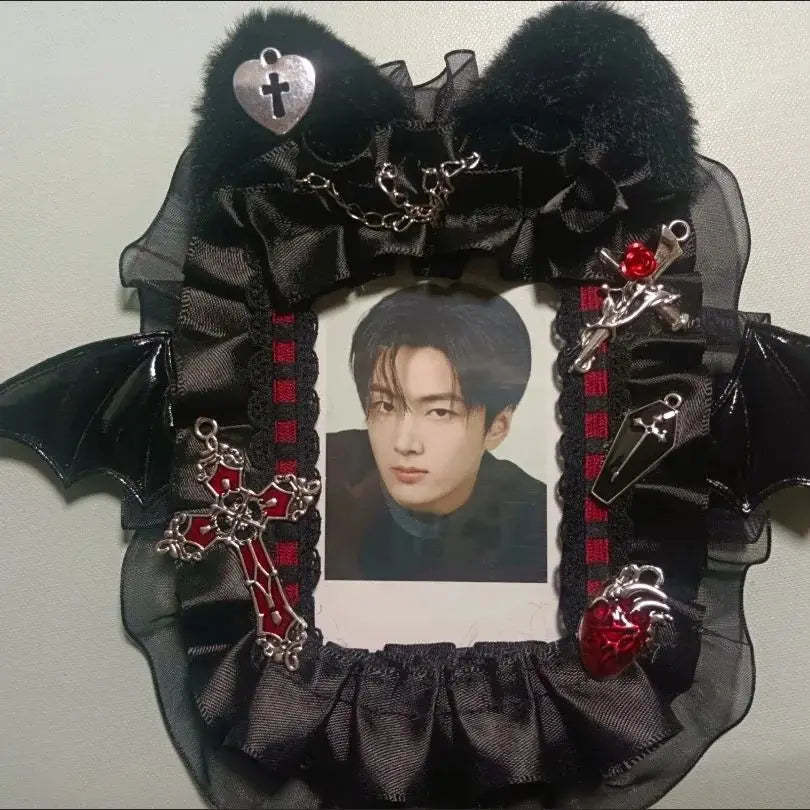 Portafoto de la serie Ins Dark para Kpop, diseño de ángel y murciélago, bolsa para tarjetas fotográficas, colgante, soporte para insignias, decoración con encaje para Itabag