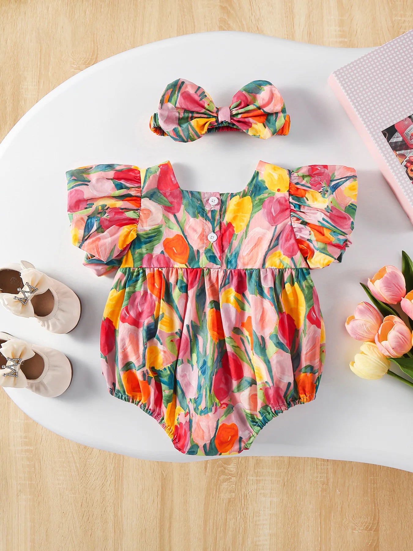 5294 Nueva ropa bonita para bebés 2025, novedad de verano, ropa de una pieza para niñas, ropa fina de algodón para escalar de princesa.