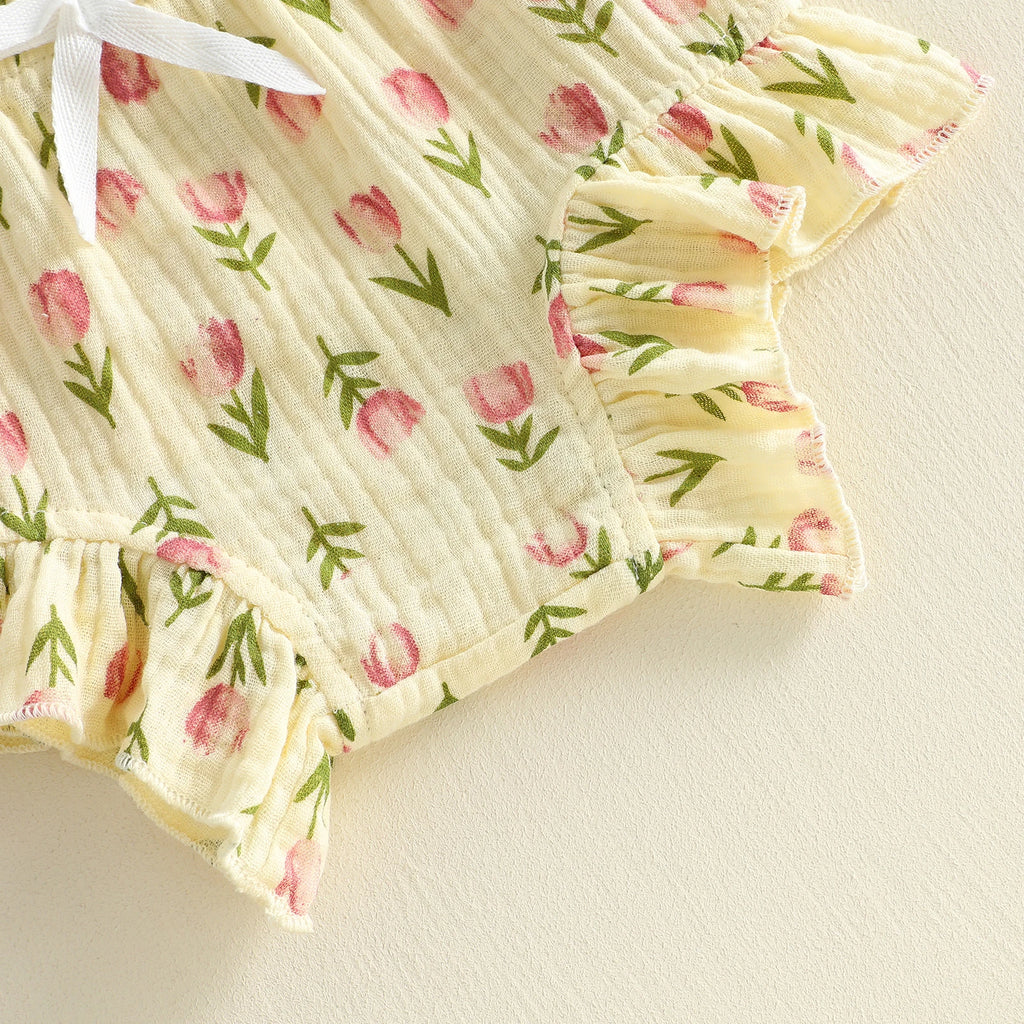 Lioraitiin Conjunto de verano para niñas con estampado floral de tulipanes, sin mangas, cuello cuadrado, camisetas sin mangas, pantalones cortos elásticos con volantes, conjunto de 2 piezas