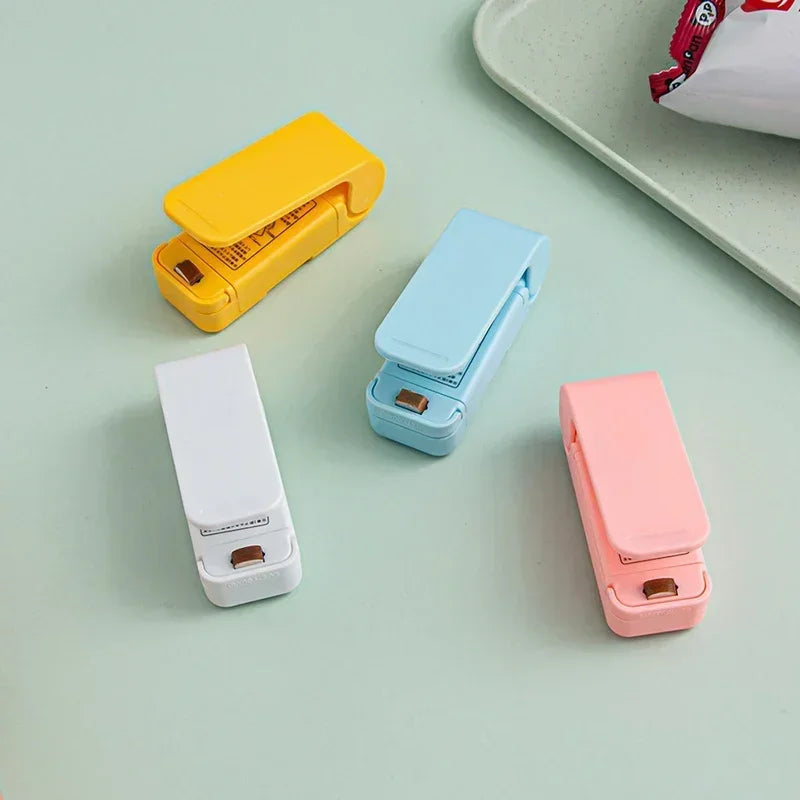 Mini máquina de sellado de bolsas de calor, sellador de paquetes, bolsas térmicas de plástico, cierre de bolsas de alimentos, sellador portátil, sellador térmico de embalaje de alimentos