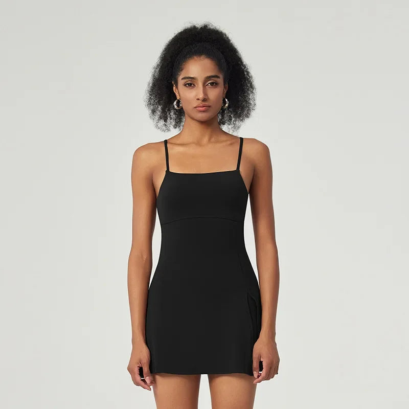 Vestido de tenis moderno SharpStar para mujer con pantalones cortos, vestido deportivo para bádminton y golf con almohadillas en el pecho, conjunto deportivo ajustado con abertura, vestido deportivo.