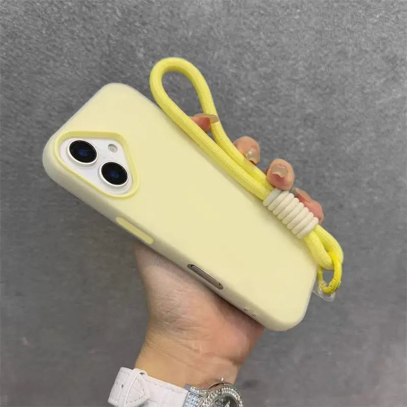 Funda de teléfono transparente de caramelo mate suave para iPhone 17 16 Pro Max 15 14 13 12 11 XS X 7 8 Plus 16e cubierta de cordón con correa para muñeca