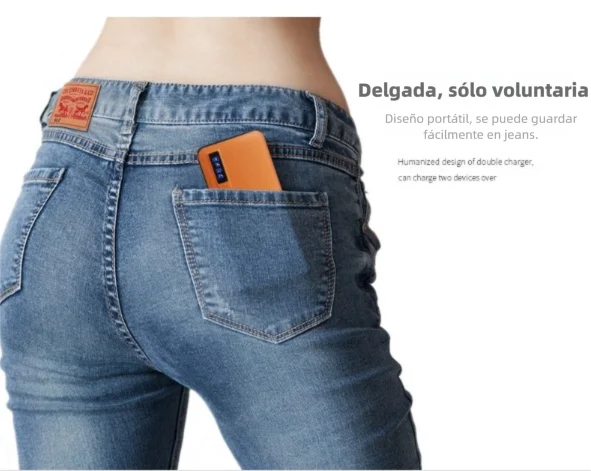 Batería portátil de 10000 mAh con textura de piel, 3 puertos USB y linterna. Disponible en varios colores.