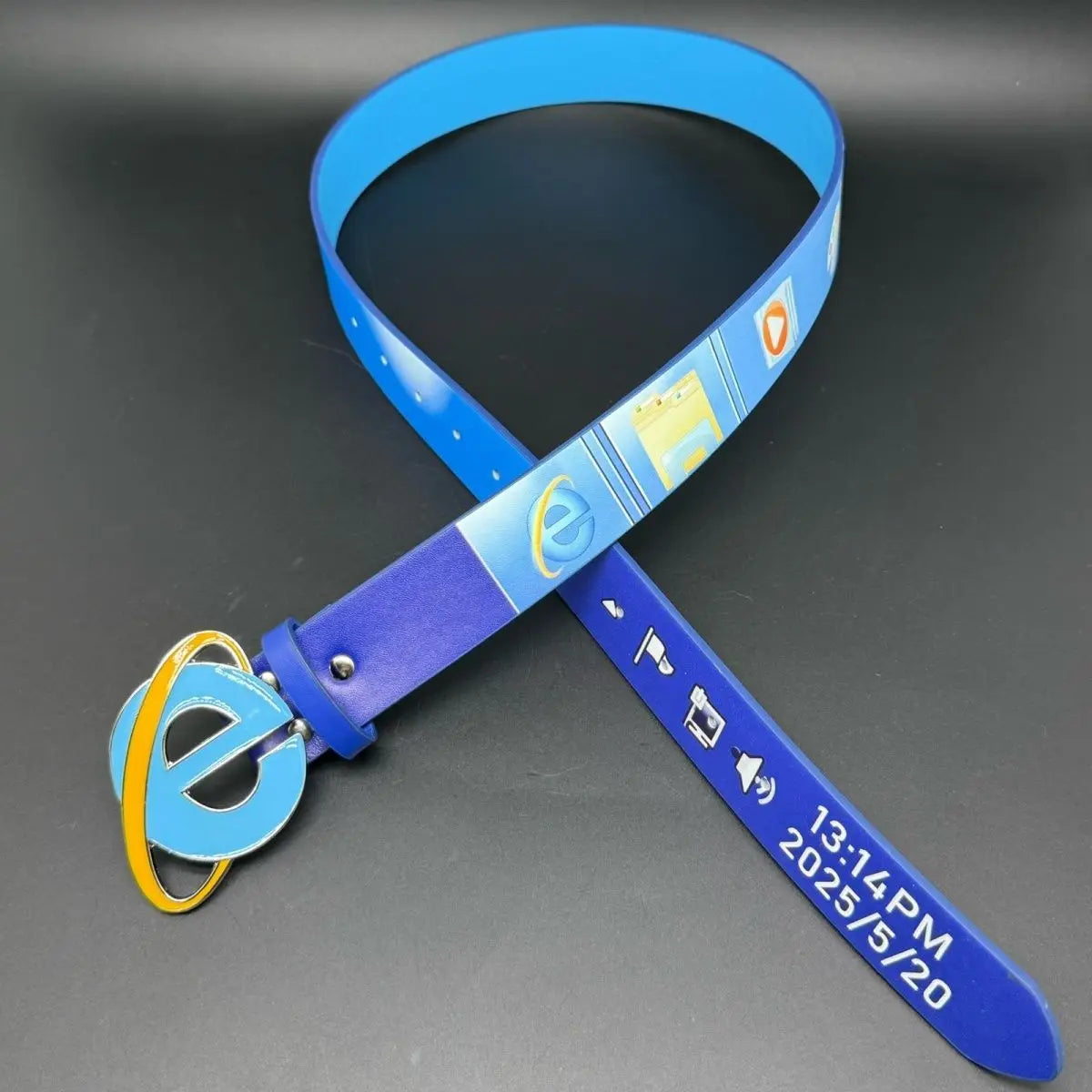 Cinturón Retro con Diseño de Internet Explorer, Cinturón de 110 cm Estilo Y2K, Hebilla de Aleación y Cuero Vacuno, Accesorio Divertido y Nostálgico para Jeans