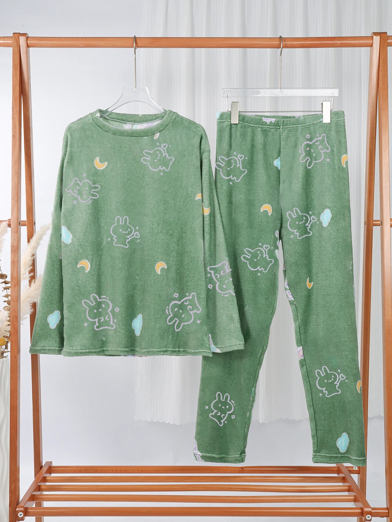 Conjunto de Pijama de Franela para Mujer – Suave y Cálido, Ideal para el Invierno, Pijama Largo de Manga Larga y Pantalón Cómodo