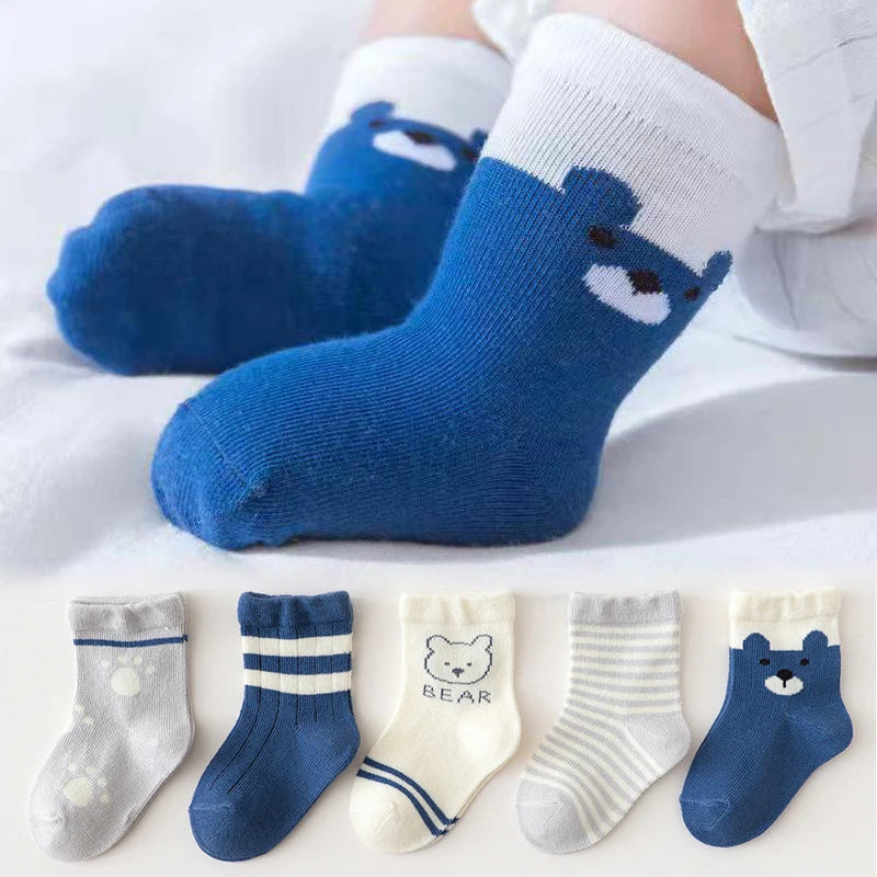 Calcetines bonitos de oso para bebé, calcetín corto de algodón cálido para otoño e invierno, calcetines de tubo medio con estampado de dibujos animados coreanos para niño y niña