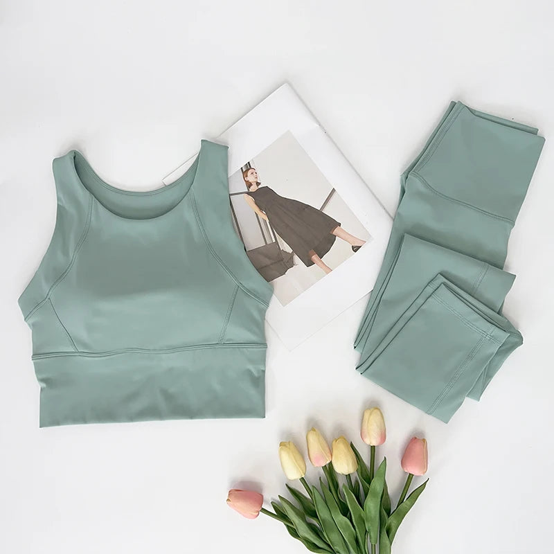Ropa de Yoga de 2 piezas para mujer, conjunto de Yoga para gimnasio con tirantes cruzados en la espalda, Sujetador deportivo de realce, mallas de Yoga de cintura alta, ropa deportiva de entrenamiento