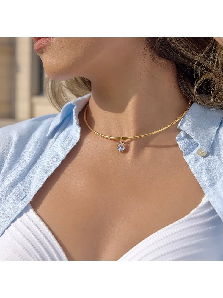 Collar con colgante geométrico de circonita para mujer, chapado en oro de 18 quilates, collar de acero inoxidable, joyería de moda, regalo.