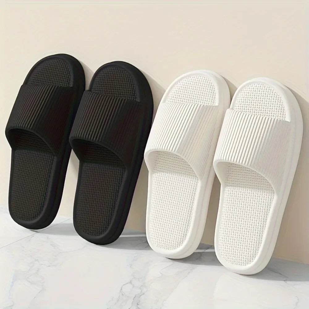 Zapatillas silenciosas de verano para hombre, sandalias antideslizantes con suela de EVA suave para interior del hogar y baño, a prueba de olores, cómodas y ligeras