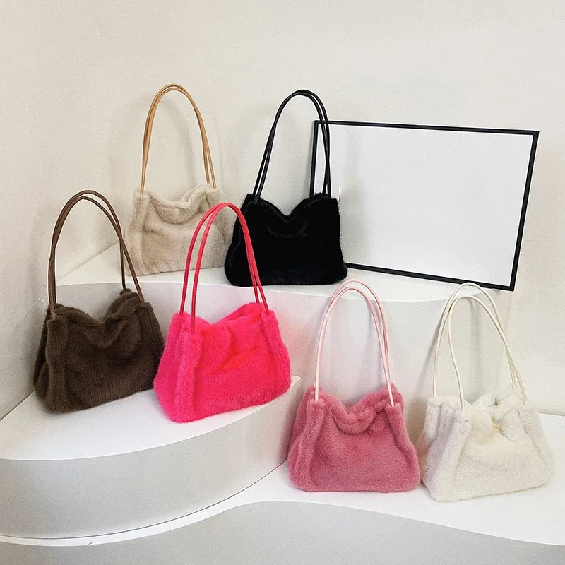 Nuevo bolso de mano de felpa para Otoño e Invierno, bolso de compras cruzado con cadena de Color sólido versátil, bolsos de mensajero con cadena de nuevo diseño para mujer