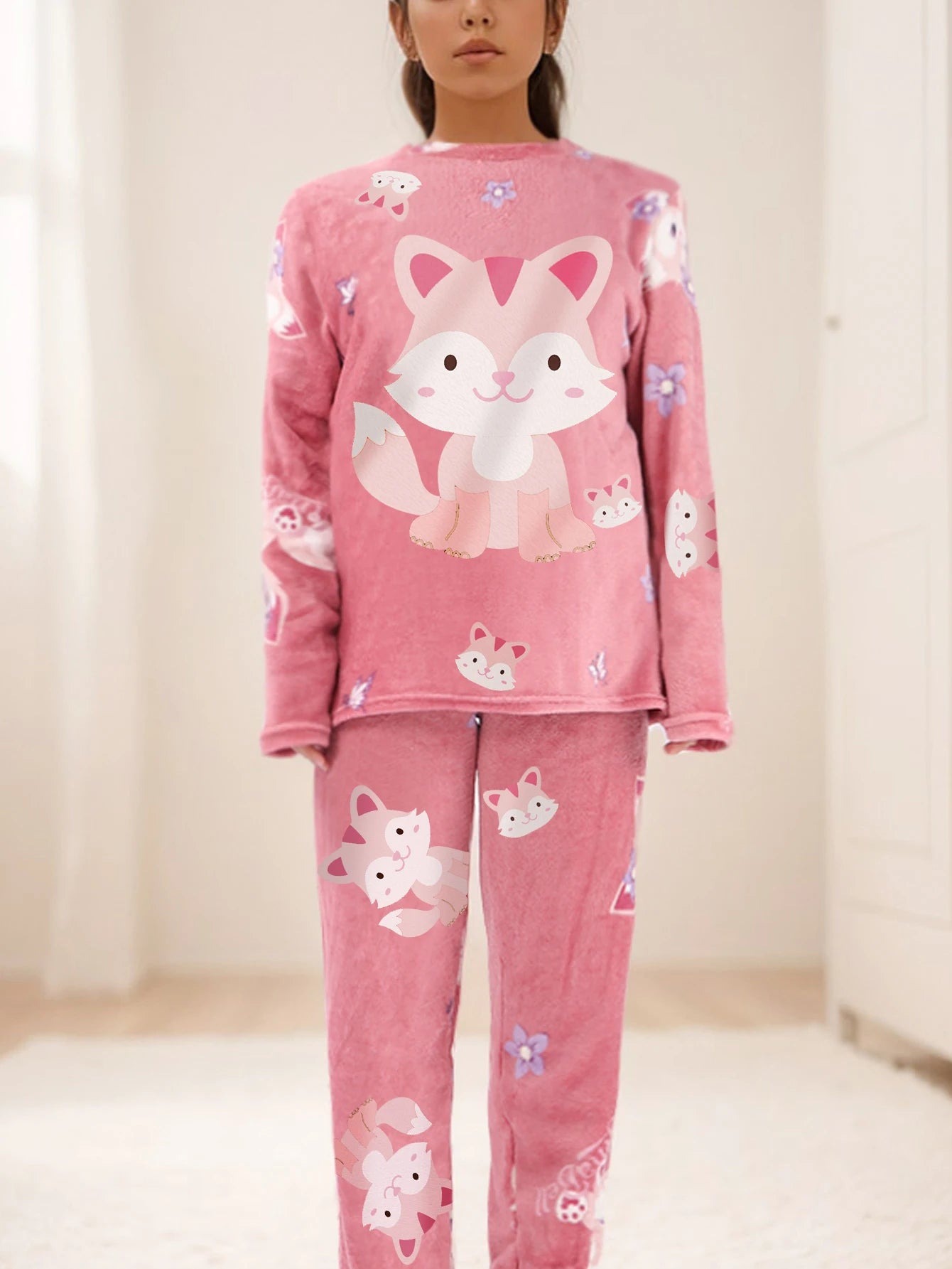 Conjunto de Pijama de Felpa Polar para Mujer – Suave, Cálido y Acogedor, Ideal para Otoño e Invierno, Pijama Largo de Manga Larga y Pantalón Estampado